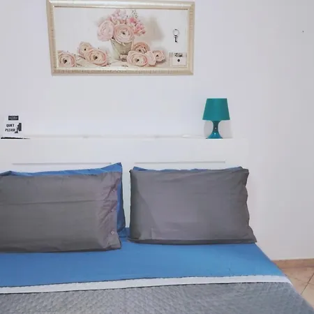 La Perla B & B Bed & Breakfast *