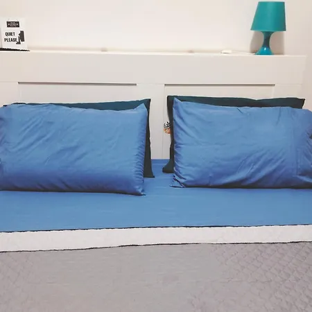 La Perla فندق مبيت وإفطار