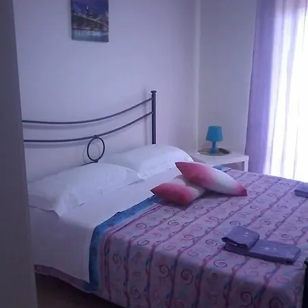 B&B La Perla B & B Check In Da From H 20 Pm *