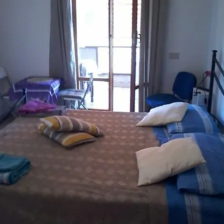 La Perla B & B Bed & Breakfast